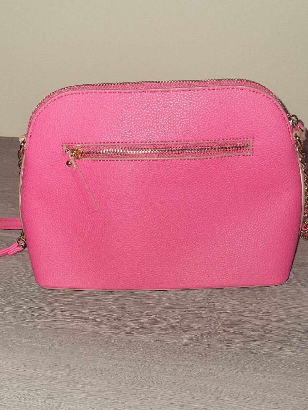 Nanette Lepore Hot Pink Pebbled Crossbody with Gold Chain - Picture 7 of 12